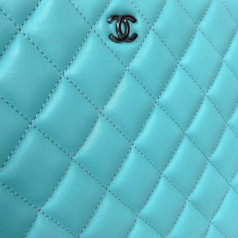 シャネル CHANEL マトラッセクラッチバッグ ターコイズブルー ラムスキン ラム レディース クラッチバッグ