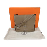 エルメス HERMES スティーブライトジュニア W刻印　(2024年製) エトゥープ　シルバー金具 トゴ ユニセックス ショルダーバッグ