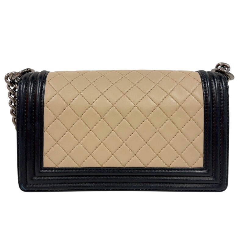シャネル CHANEL ボーイシャネル25 ベージュ　シルバー金具 レザー レディース ショルダーバッグ