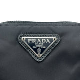 プラダ PRADA トライアングルロゴポーチ ブラック ナイロン ユニセックス ポーチ