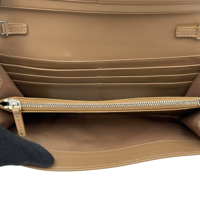 フェンディ FENDI スタッズチェーンウォレット 8M0365 ベージュ系 レザー レディース ウォレットチェーン