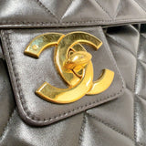 シャネル CHANEL ココマークマトラッセブリーフケース A02794 ブラック　ゴールド金具 ラムスキン レディース ブリーフケース