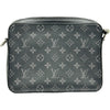 ルイ・ヴィトン LOUIS VUITTON トリオ・メッセンジャー M69443 ブラック モノグラム・エクリプス メンズ メッセンジャーバッグ