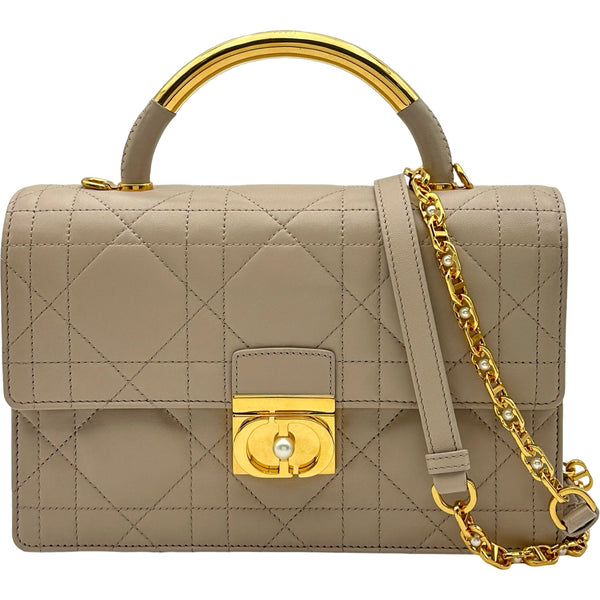 クリスチャン・ディオール Christian Dior アンジュ ピンクベージュ系