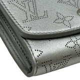 ルイ・ヴィトン LOUIS VUITTON ポルトフォイユ・イリス コンパクト M26706 シルバー マヒナ レディース 二つ折り財布