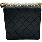 シャネル CHANEL マトラッセパールチェーンショルダーバッグ AS0584 29番台 ブラック ゴールド金具 ラムスキン/フェイクパール レディース ショルダーバッグ