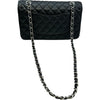 シャネル CHANEL マトラッセ25 A01112 30番台 ブラック シルバー金具 キャビアスキン レディース ショルダーバッグ
