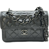 シャネル CHANEL ココマークミニフラップショルダーバッグ AS4051 ブラック ブラック金具 シャイニーカーフ レディース ショルダーバッグ