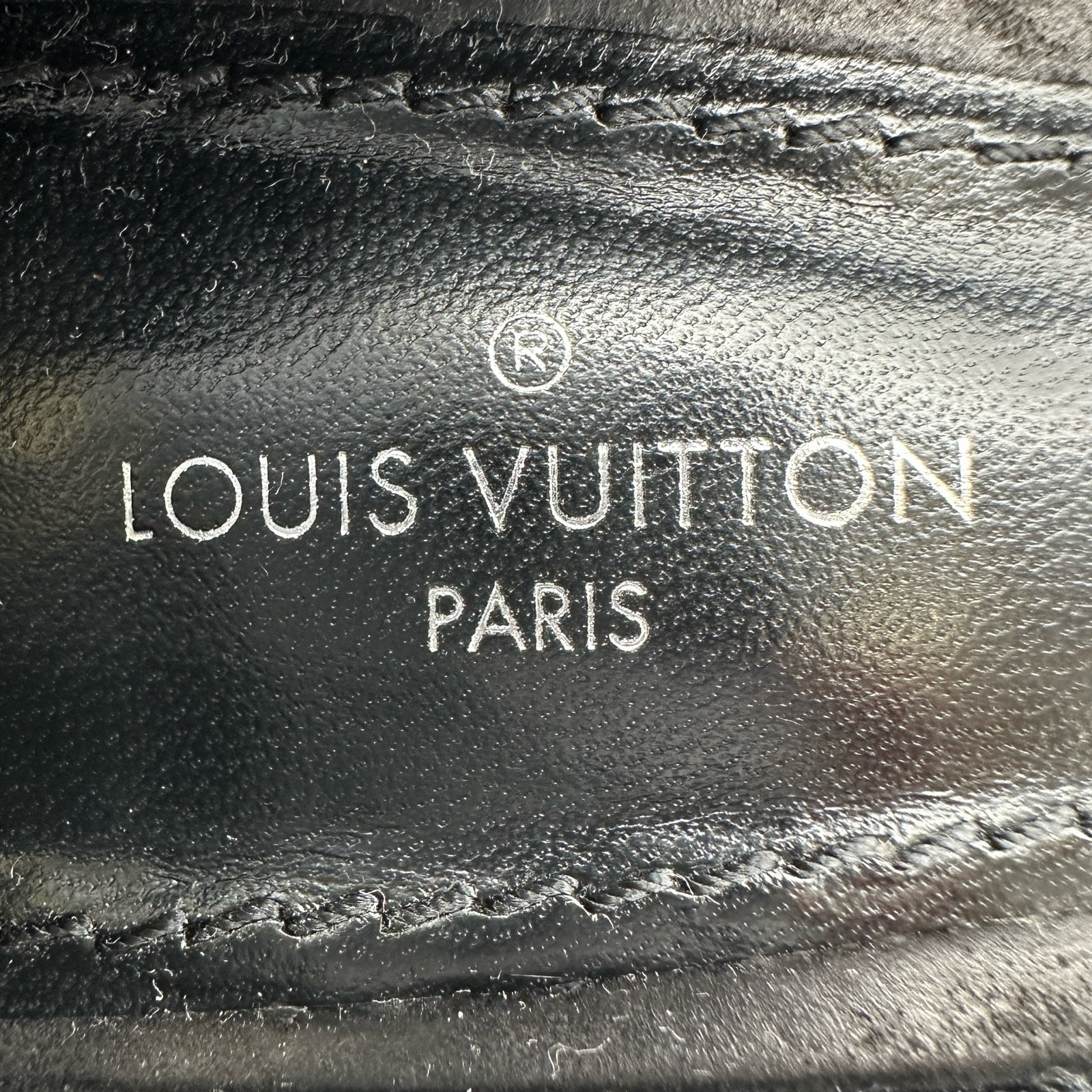 ルイ・ヴィトン LOUIS VUITTON マドレーヌライン スウェード パンプス