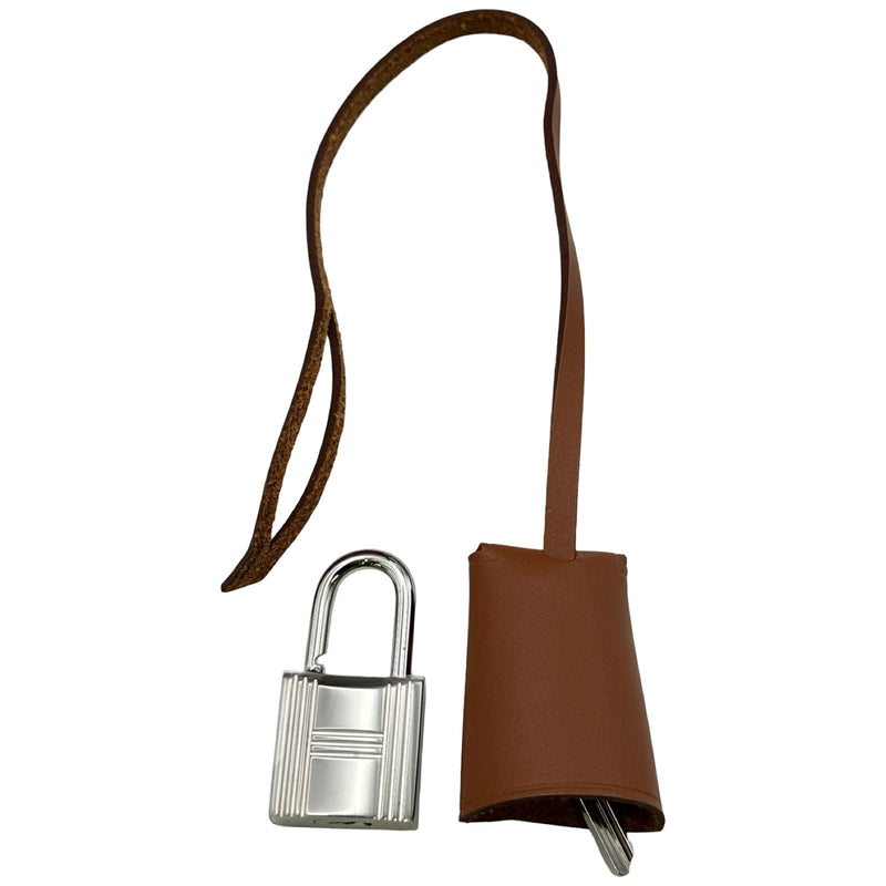 エルメス HERMES エールバッグジップPM Z刻印 マグノリア シルバー金具