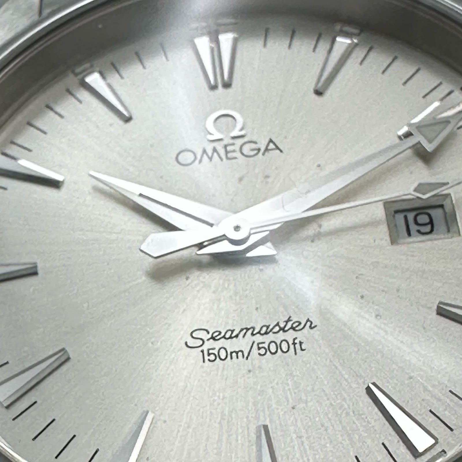 オメガ OMEGA シーマスター アクアテラ クォーツ 2517.30 シルバー