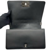 シャネル CHANEL ボーイシャネル25 Vステッチ A67086 26番台 ブラック/シルバー金具 カーフ レディース ショルダーバッグ