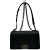 シャネル CHANEL ボーイシャネル25 Vステッチ A67086 26番台 ブラック/シルバー金具 カーフ レディース ショルダーバッグ