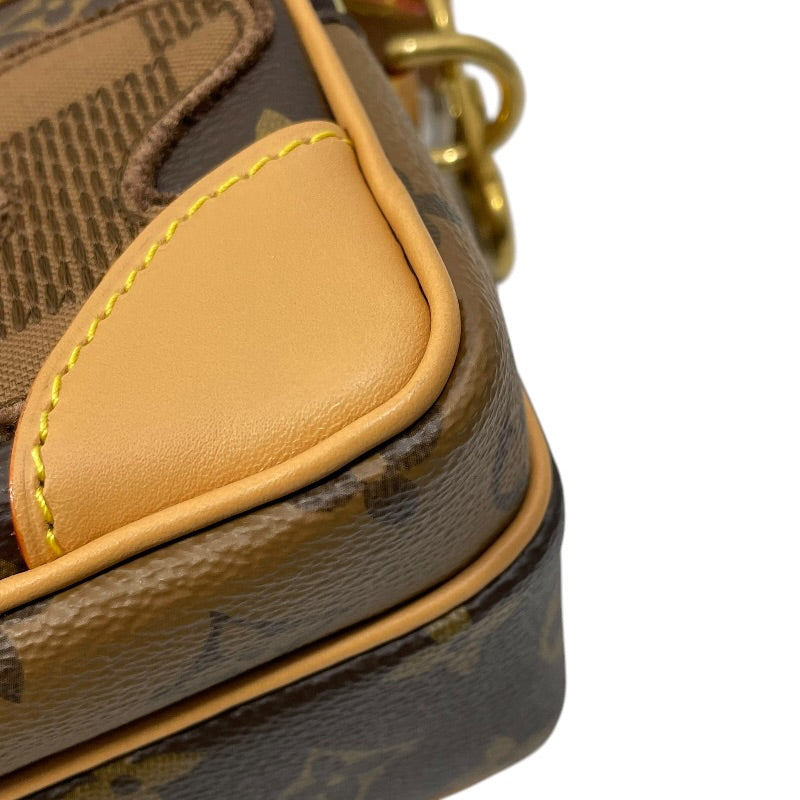 ルイ・ヴィトン LOUIS VUITTON ナイル M26068 ブラウン モノグラム