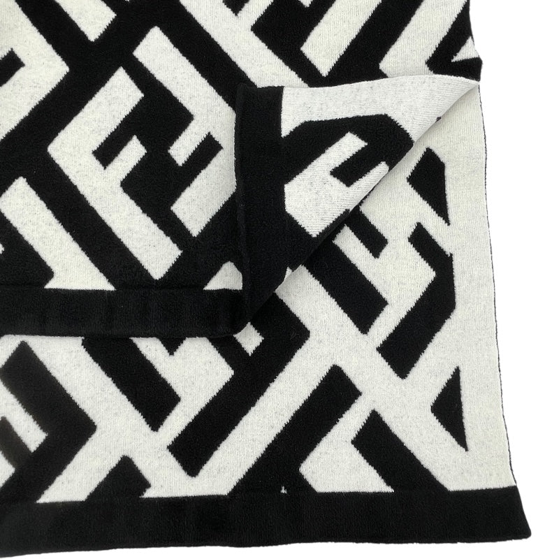 フェンディ FENDI FF総柄タートルネックニットポンチョ FZY639A3PU アイボリー/ブラック ウール レディース ポンチョ