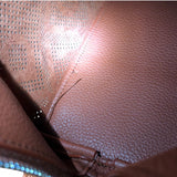 サルヴァトーレ・フェラガモ Salvatore Ferragamo ガンチーニ柄ショルダーバッグ オレンジ レザー メンズ ショルダーバッグ