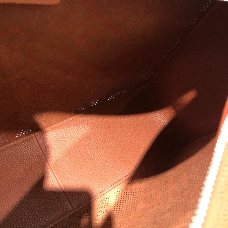 サルヴァトーレ・フェラガモ Salvatore Ferragamo ガンチーニ柄ショルダーバッグ オレンジ レザー メンズ ショルダーバッグ