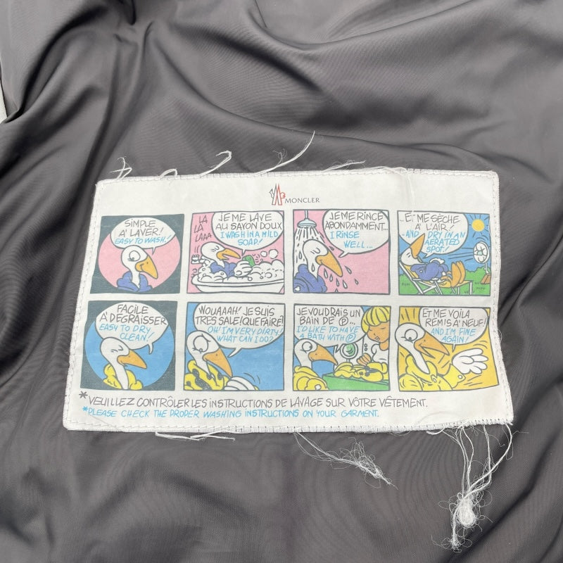 モンクレール MONCLER DUPRES　ダウンベスト A20914337085　54654 ブラック ナイロン メンズ ダウンベスト