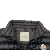 モンクレール MONCLER DUPRES　ダウンベスト A20914337085　54654 ブラック ナイロン メンズ ダウンベスト