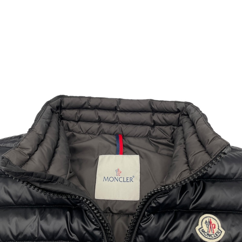モンクレール MONCLER DUPRES　ダウンベスト A20914337085　54654 ブラック ナイロン メンズ ダウンベスト