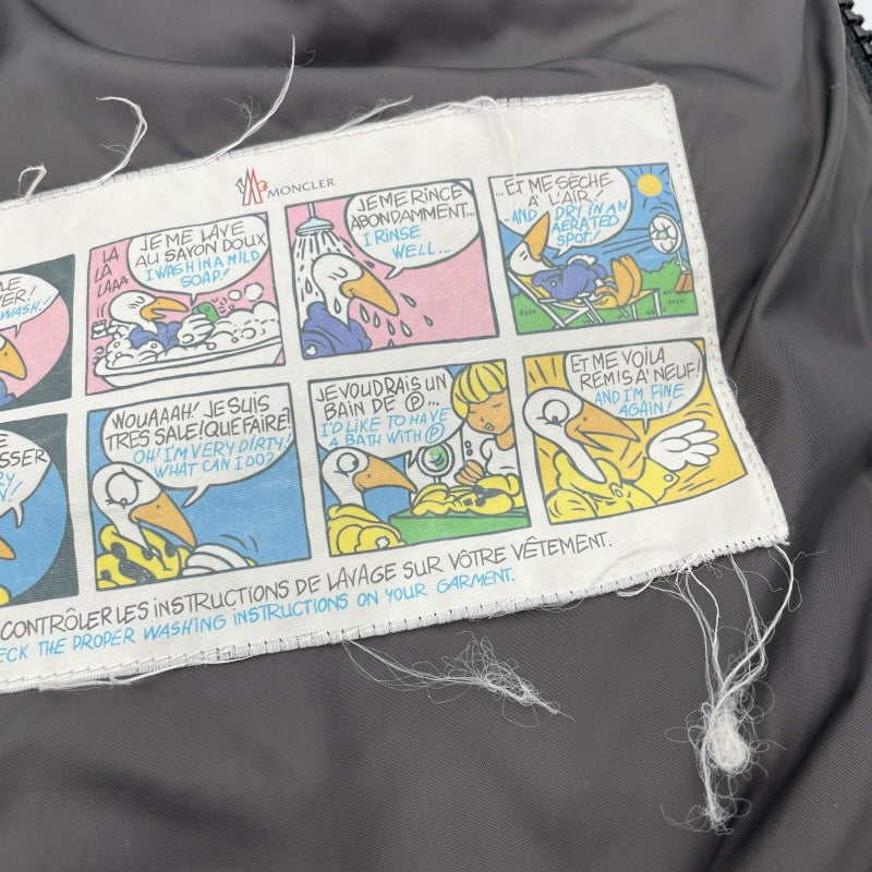 モンクレール MONCLER DUPRES　ダウンベスト A20914337085　54654 ブラック ナイロン メンズ ダウンベスト