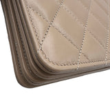 シャネル CHANEL マトラッセショルダーバッグ AP3928 ベージュ ゴールド金具 カーフスキン レディース ショルダーバッグ