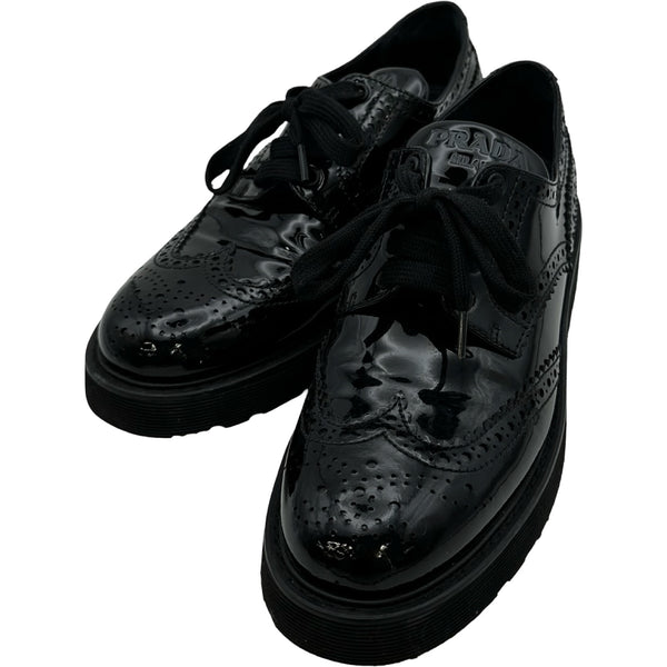 PRADA プラダ ウィングチップ パテントレザー シューズ オックスフォード プラダ PRADA ウィングチップパテントドレスシューズ ブラック