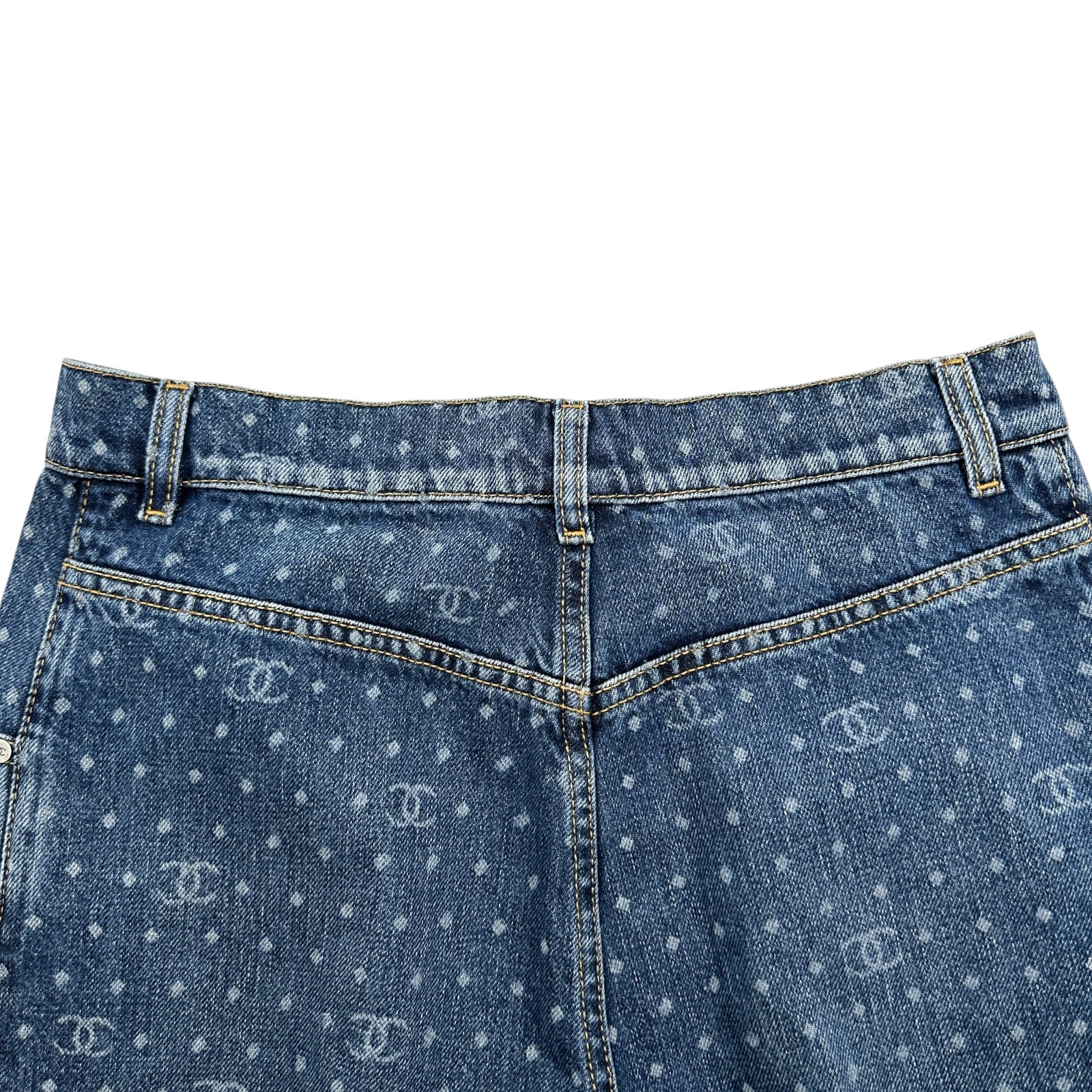 シャネル CHANEL ココマークドットワイドデニムパンツ P74501 ブルー シャネル CHANEL ココマークドットワイドデニムパンツ P74501 ブルー