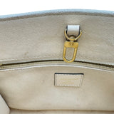 ルイ・ヴィトン LOUIS VUITTON オンザゴーPM M46569 アイボリー モノグラムアンプラント レディース ショルダーバッグ