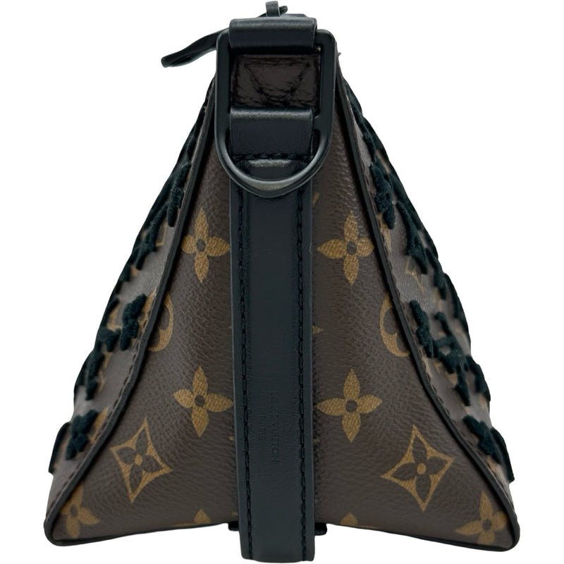 ルイ・ヴィトン LOUIS VUITTON トライアングルメッセンジャー M45070