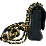 シャネル CHANEL ミニマトラッセチェーンショルダーバッグ ブラック ゴールド金具 キャビアスキン レディース ショルダーバッグ