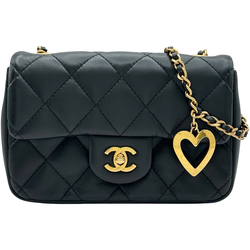 シャネル CHANEL ミニマトラッセハートチェーンショルダーバッグ