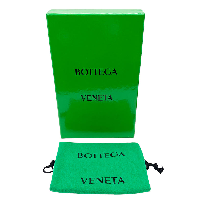 ボッテガ・ヴェネタ BOTTEGA VENETA キャンディーカセット 667048 