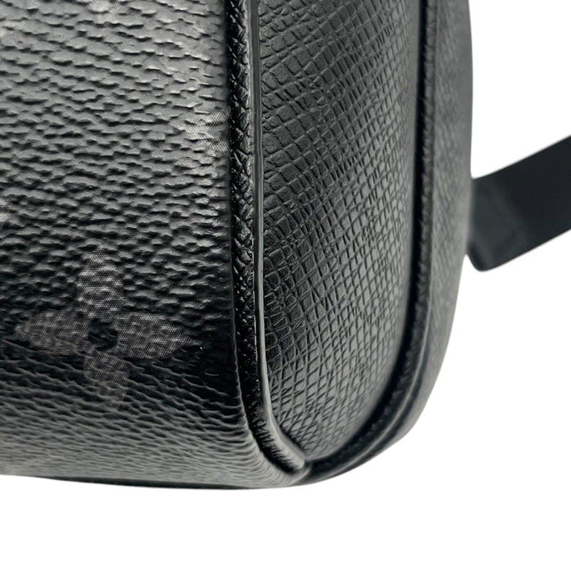 ルイ・ヴィトン LOUIS VUITTON アウトドア メッセンジャーPM M30233 タイガラマ・キャンバス/レザー メンズ ショルダーバッグ