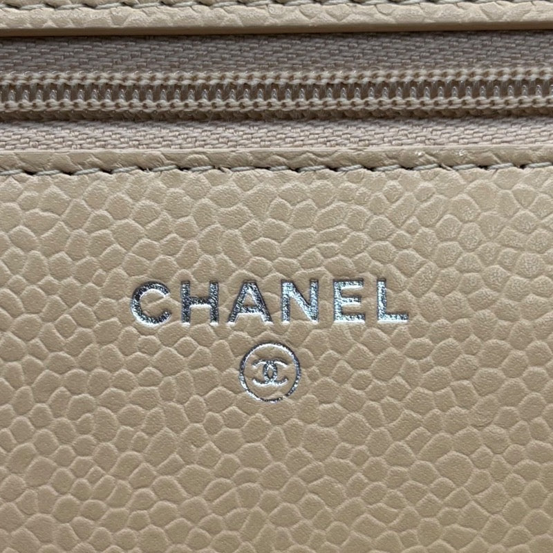 シャネル CHANEL マトラッセ チェーンウォレット AP0250 ベージュ シルバー金具 キャビアスキン レディース ショルダーバッグ