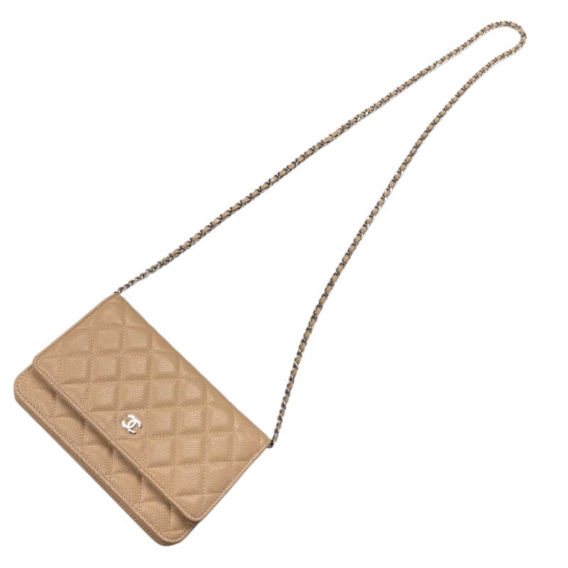 シャネル CHANEL マトラッセ チェーンウォレット AP0250 ベージュ シルバー金具 キャビアスキン レディース ショルダーバッグ