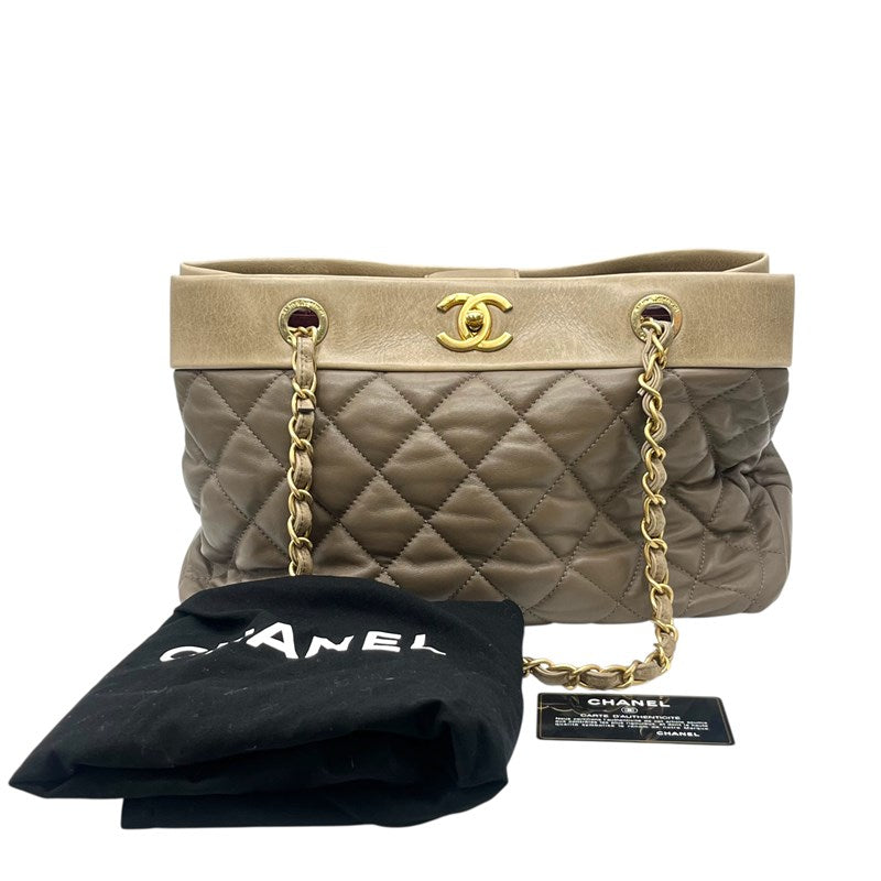 シャネル CHANEL マトラッセ チェーントート ベージュ×クレージュ ゴールド金具 ラムスキン レディース トートバッグ