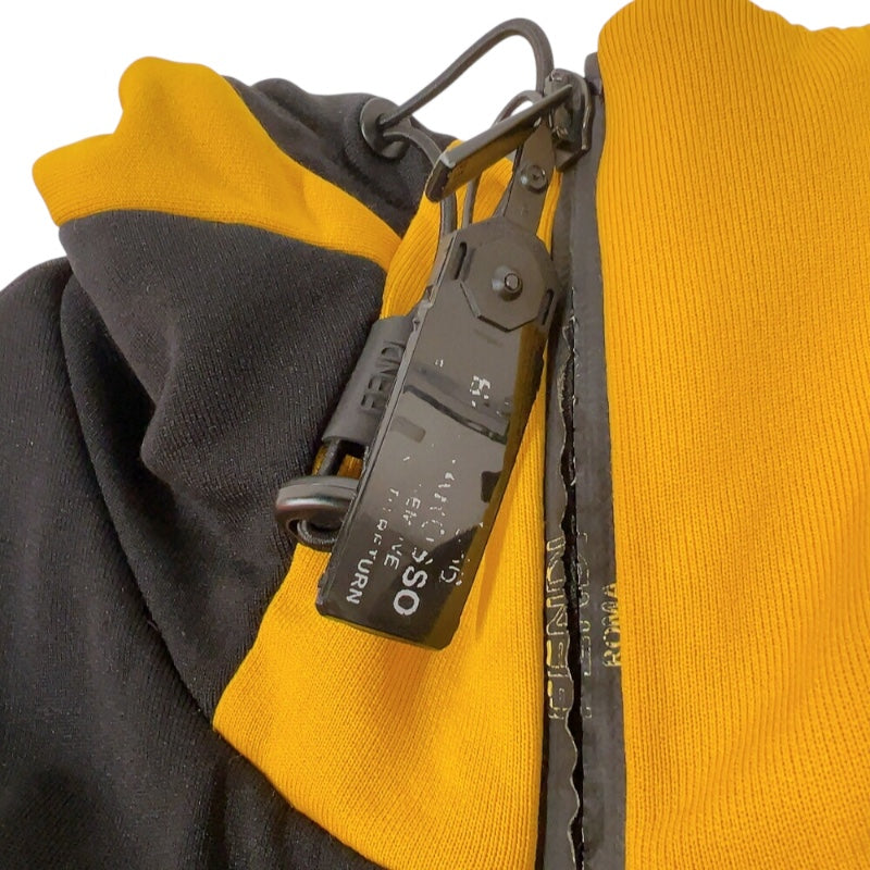 フェンディ FENDI ロゴジップパーカー　2020年AA FAF525 ブラック/イエロー ナイロン メンズ パーカー