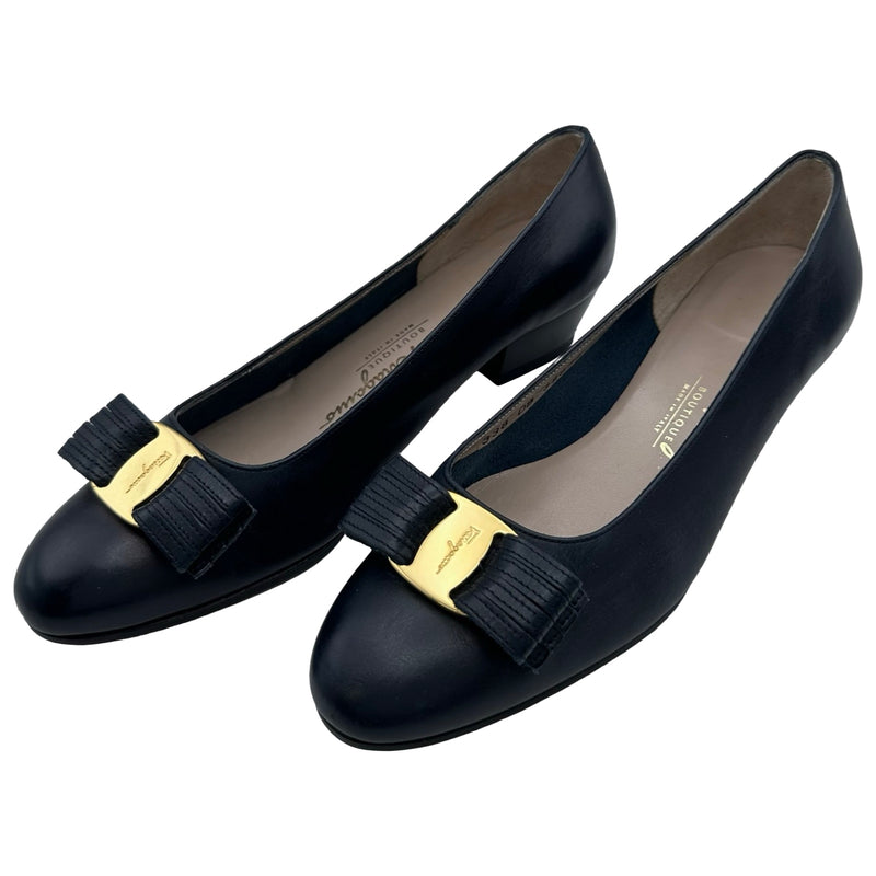 Salvatore Ferragamo⭐︎PRATOレザーパンプス サルヴァトーレ・フェラガモ Salvatore Ferragamo ヴァラリボン レザー