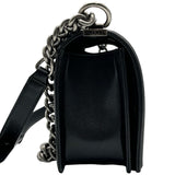 シャネル CHANEL ボーイシャネル25 A67086 28番台 ブラック キャビアスキン レディース ショルダーバッグ