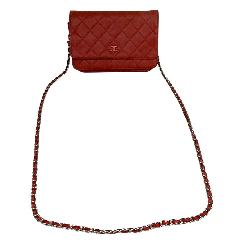 シャネル CHANEL ﾏﾄﾗｯｾﾁｪｰﾝｳｫﾚｯﾄ A33814 レッド ラムスキン レディース ショルダーバッグ
