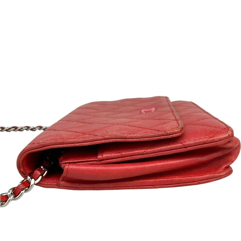 シャネル CHANEL ﾏﾄﾗｯｾﾁｪｰﾝｳｫﾚｯﾄ A33814 レッド ラムスキン レディース ショルダーバッグ