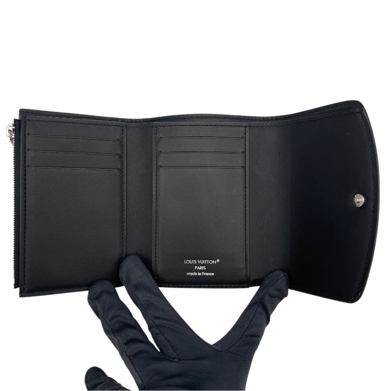 ルイ・ヴィトン LOUIS VUITTON ポルトフォイユ・ヴィクトリーヌ M82679 ノワール マヒナレザー レディース 三つ折り財布
