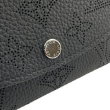 ルイ・ヴィトン LOUIS VUITTON ポルトフォイユ・ヴィクトリーヌ M82679 ノワール マヒナレザー レディース 三つ折り財布