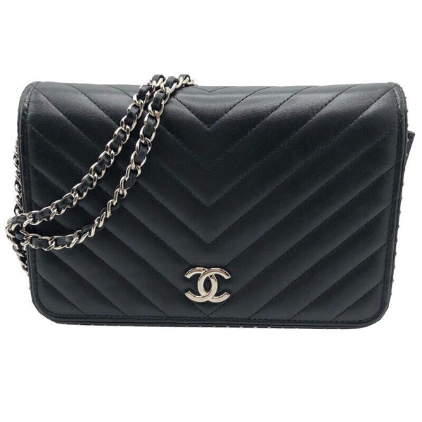 シャネル CHANEL Vステッチ チェーンウォレット ブラック×SV金具 レザースタッズ レディース ショルダーバッグ