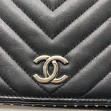 シャネル CHANEL Vステッチ チェーンウォレット ブラック×SV金具 レザースタッズ レディース ショルダーバッグ