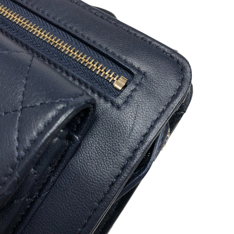 シャネル CHANEL マトラッセ チェーンショルダーバッグ 27番台