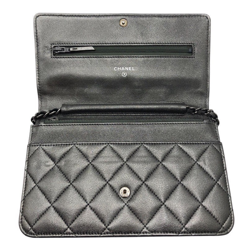 シャネル CHANEL 2.55チェーンウォレット メタリックフシルバー/SV金具 レザー レディース ショルダーバッグ