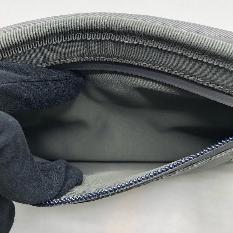 グッチ GUCCI GGナイロンベルトバッグ 752102 グレー/レッド ラバー/ナイロン/キャンバス メンズ ウエストバッグ