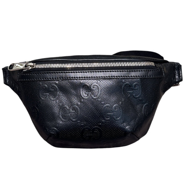 グッチGUCCI ほぼ新品　ベルトバッグ/クラッチ グッチ GUCCI GGエンボスベルトバッグ ブラック レザー メンズ ボディ